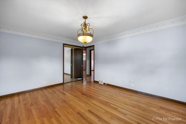 416 S Prospect Avenue, Itasca, IL 60143