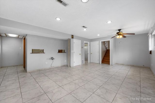 416 S Prospect Avenue, Itasca, IL 60143