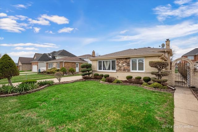 416 S Prospect Avenue, Itasca, IL 60143