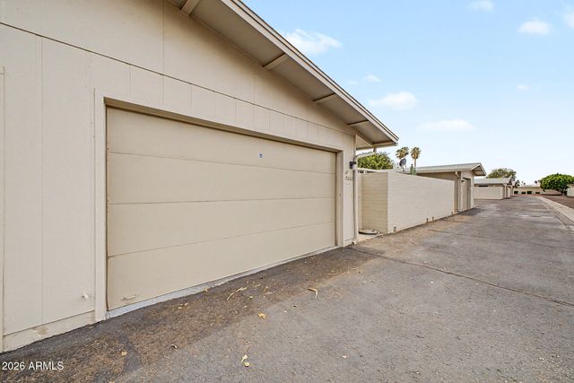 17062 N 106TH Avenue, Sun City, AZ 85373