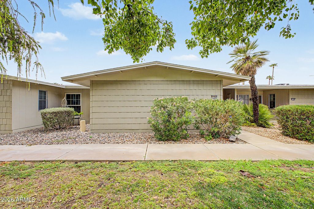 17062 N 106TH Avenue, Sun City, AZ 85373 — photo 5
