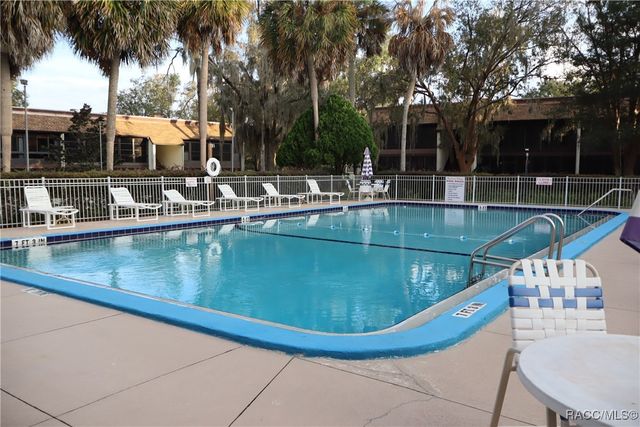2400 Forest Drive 106, Inverness, FL 34453