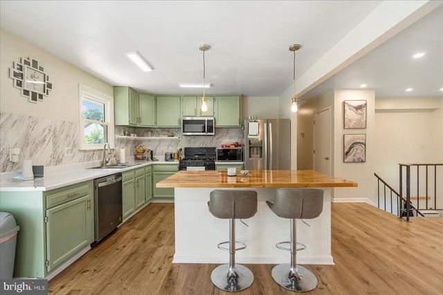 614 OREMS RD, Essex, MD 21221