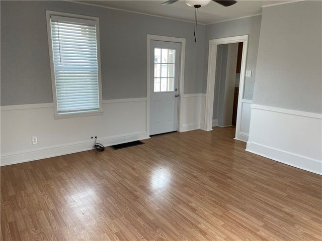 519 Duquesne Ave, Canonsburg, PA 15317