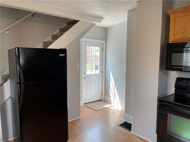 519 Duquesne Ave, Canonsburg, PA 15317