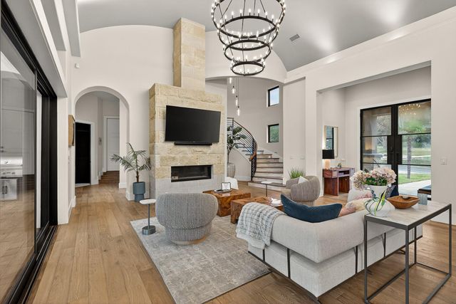 901 Sun Ray, Horseshoe Bay, TX 78657