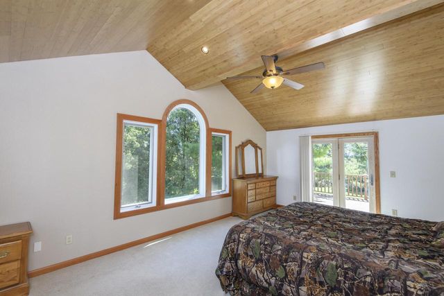 5651 Honey Creek ROAD, East Troy, WI 53120