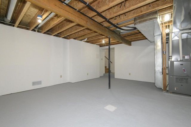 5651 Honey Creek ROAD, East Troy, WI 53120
