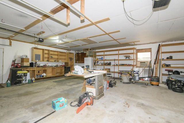 5651 Honey Creek ROAD, East Troy, WI 53120