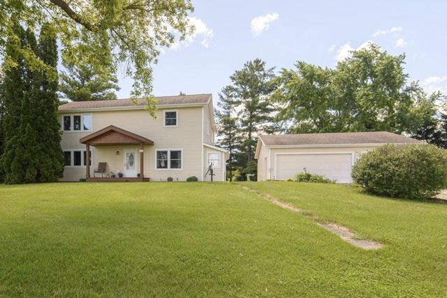 5651 Honey Creek ROAD, East Troy, WI 53120