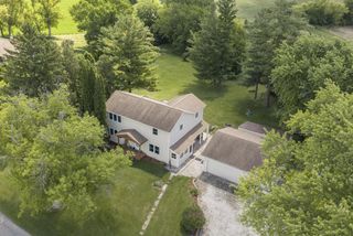 5651 Honey Creek ROAD, East Troy, WI 53120