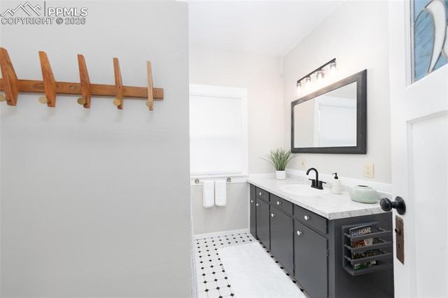 903 N Wahsatch Avenue, Colorado Springs, CO 80903