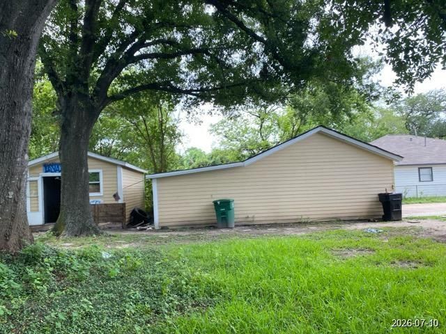 41 Parker Road, Houston, TX 77076