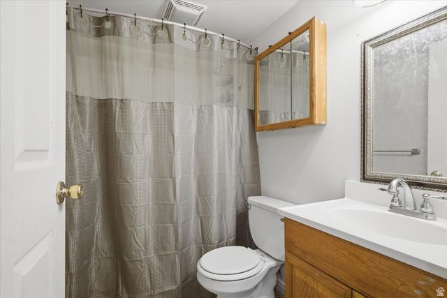 6822 S HIGH BLUFF DR, West Jordan, UT 84081