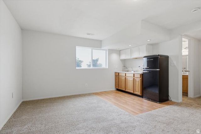 6822 S HIGH BLUFF DR, West Jordan, UT 84081