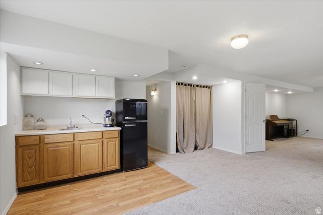 6822 S HIGH BLUFF DR, West Jordan, UT 84081