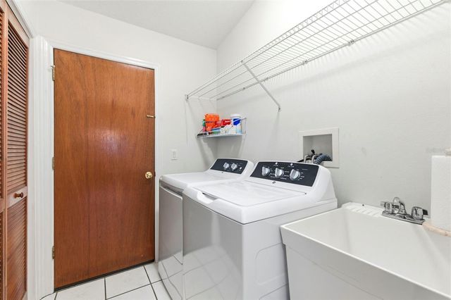 30 GLADES AVENUE, Tarpon Springs, FL 34689