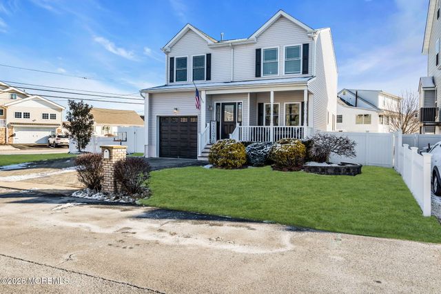 43 Cattus Street, Toms River, NJ 08753