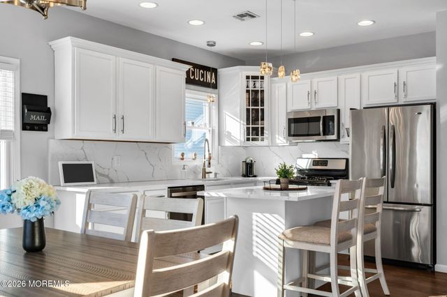 43 Cattus Street, Toms River, NJ 08753