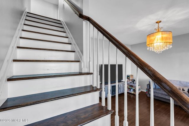 43 Cattus Street, Toms River, NJ 08753