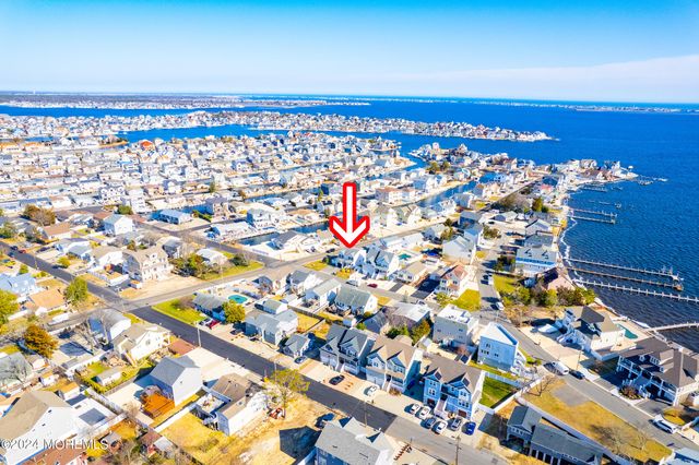 43 Cattus Street, Toms River, NJ 08753