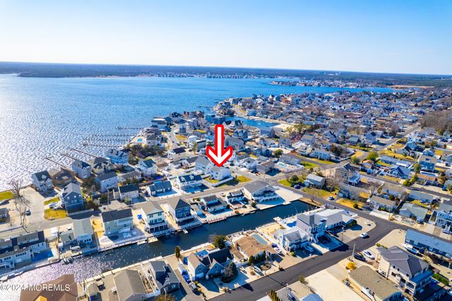 43 Cattus Street, Toms River, NJ 08753