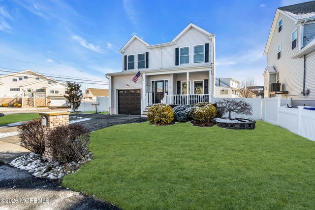 43 Cattus Street, Toms River, NJ 08753