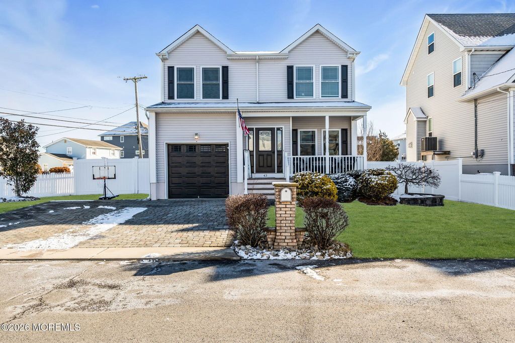 43 Cattus Street, Toms River, NJ 08753