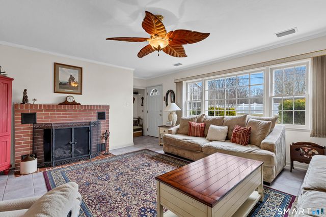7 Parker Lane, Westbrook, CT 06498