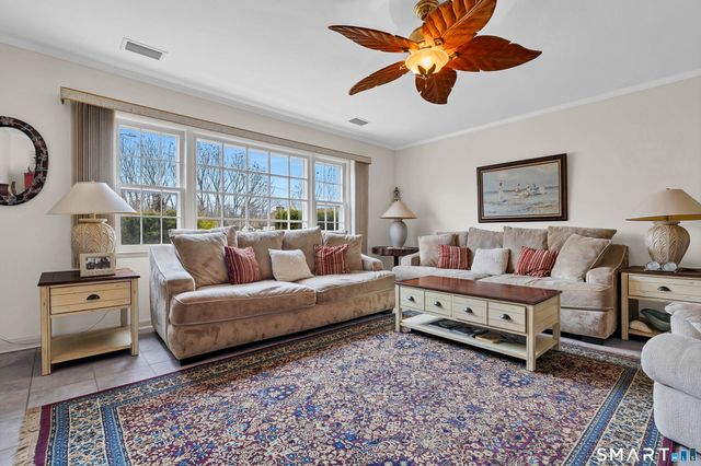 7 Parker Lane, Westbrook, CT 06498
