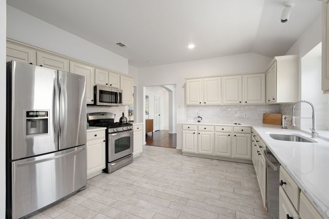 2108 Wentworth Drive, Flower Mound, TX 75028