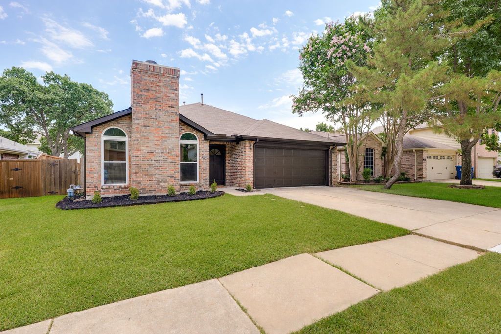 2108 Wentworth Drive, Flower Mound, TX 75028