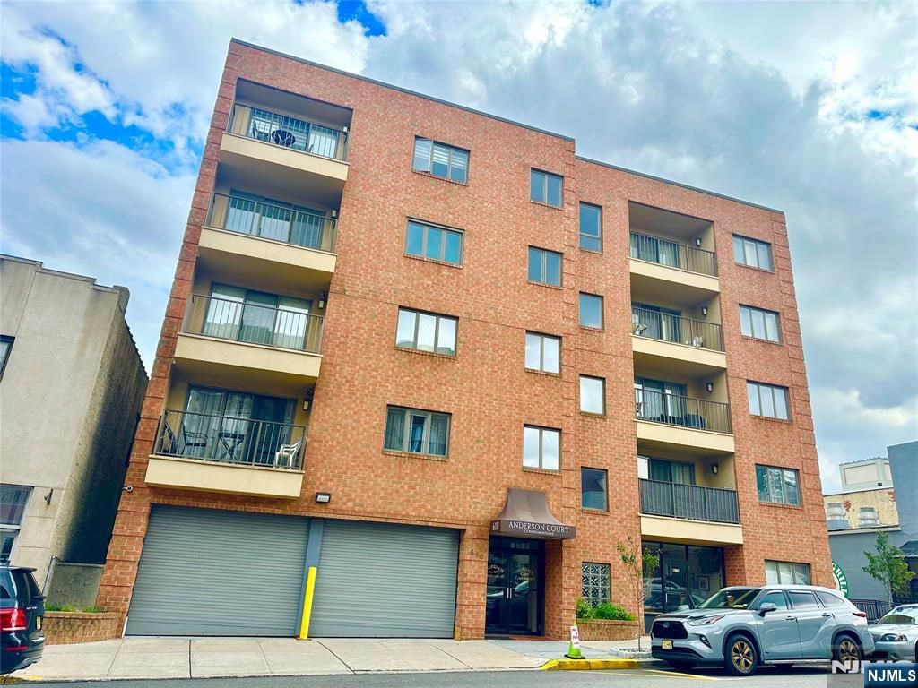 610 Anderson 1A, Cliffside Park, NJ 07010