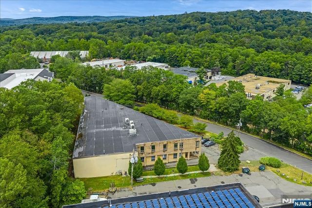 3 Tice Road Suite A & B, Franklin Lakes, NJ 07417