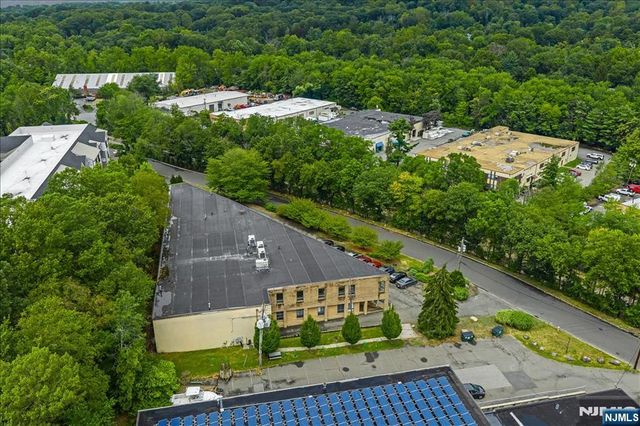 3 Tice Road Suite A & B, Franklin Lakes, NJ 07417