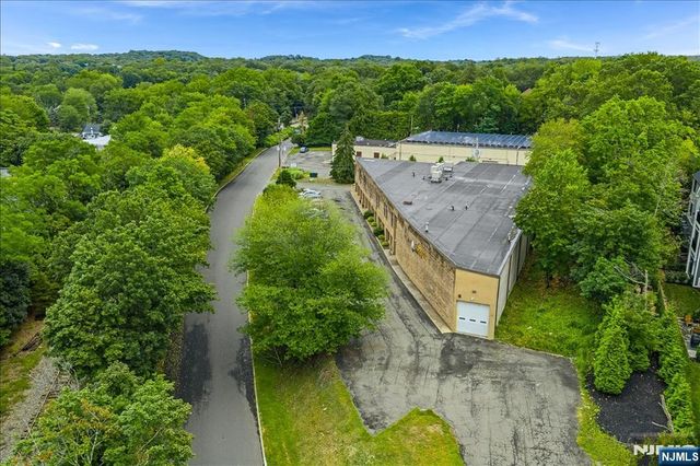 3 Tice Road Suite A & B, Franklin Lakes, NJ 07417