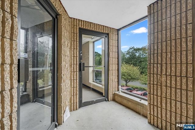 3 Tice Road Suite A & B, Franklin Lakes, NJ 07417