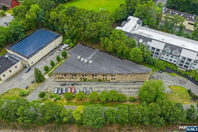 3 Tice Road Suite A & B, Franklin Lakes, NJ 07417