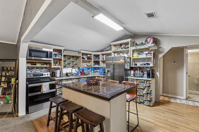 21757 Cherry Street, New Caney, TX 77357