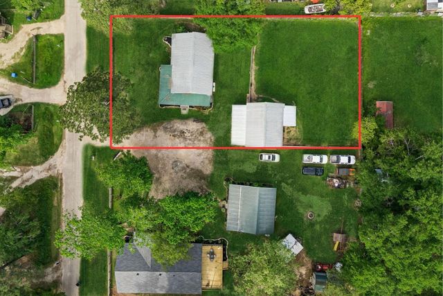 21757 Cherry Street, New Caney, TX 77357