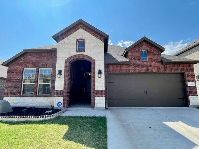 11000 Glover Lane, Aubrey, TX 76227