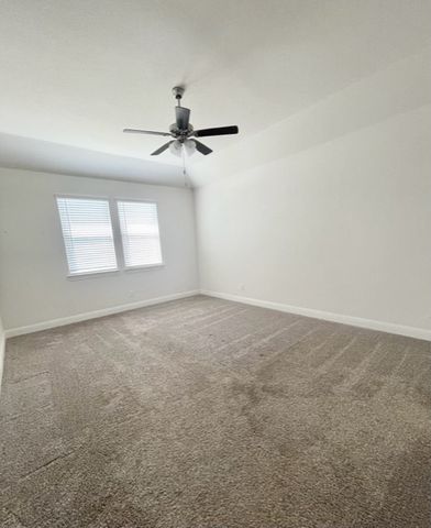 11000 Glover Lane, Aubrey, TX 76227
