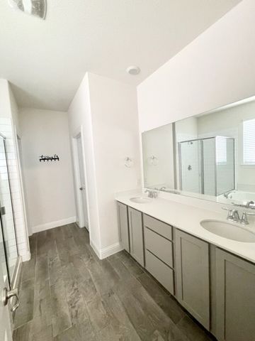 11000 Glover Lane, Aubrey, TX 76227