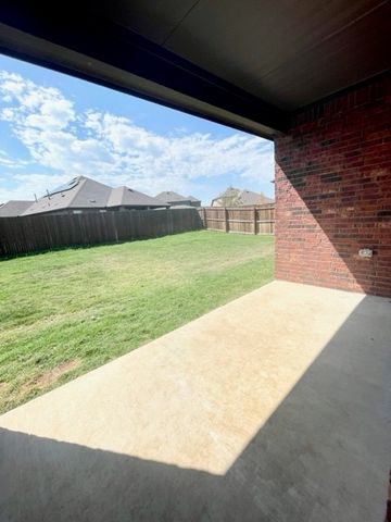 11000 Glover Lane, Aubrey, TX 76227