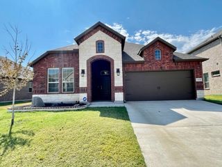 11000 Glover Lane, Aubrey, TX 76227