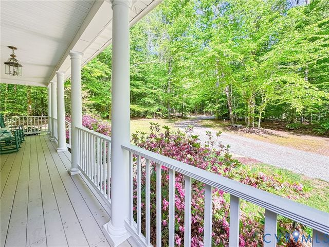 17312 Tiswood Dr, Beaverdam, VA 23015