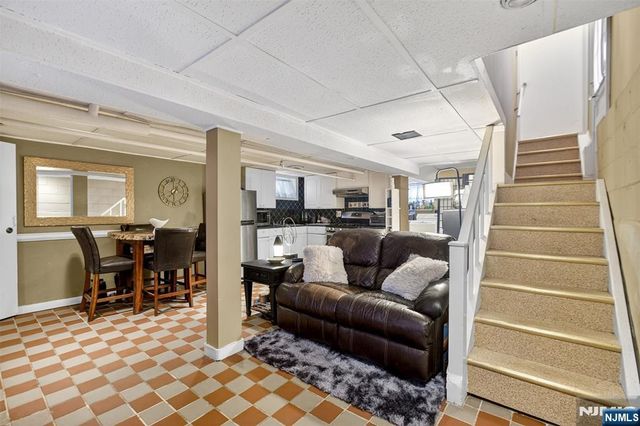 13 Front Street, North Arlington, NJ 07031