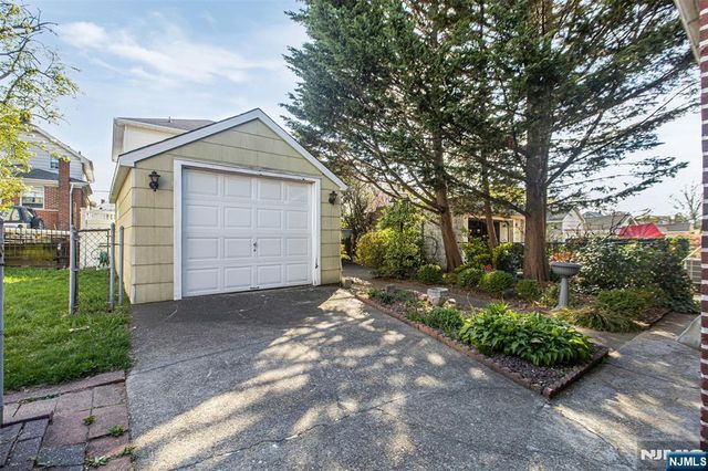 13 Front Street, North Arlington, NJ 07031