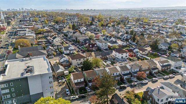 13 Front Street, North Arlington, NJ 07031