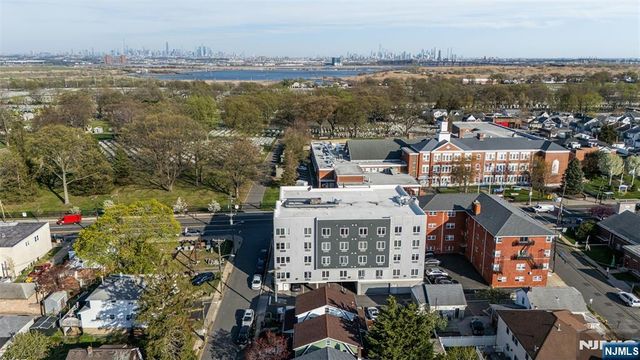 13 Front Street, North Arlington, NJ 07031